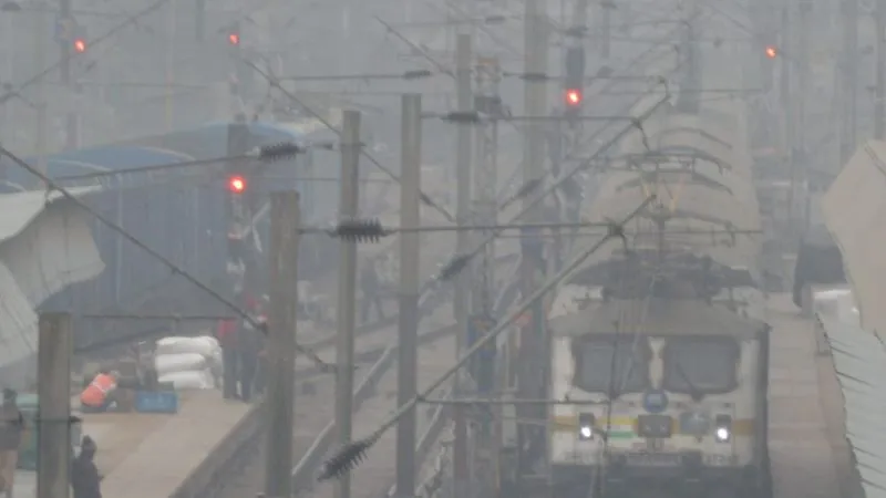 Kanpur Weather Today: तेज हवाएं चलने से बढ़ी गलन… इतना डिग्री रहा तापमान, मौसम वैज्ञानिक ने जताई ये आशंका