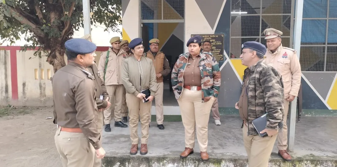 कासगंज: नवागत एसपी ने कार्यालय का निरीक्षण कर कहा- अभिलेखो के रखरखाव में नहीं होनी चाहिए अनदेखी