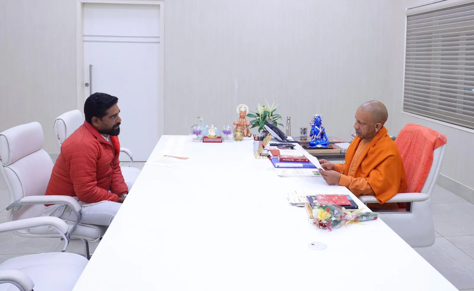 पीलीभीत: हॉकी टीम के कप्तान सिमरनजीत के नाम से विकसित हो मिनी स्टेडियम, चेयरमैन ने CM के समक्ष रखा प्रस्ताव