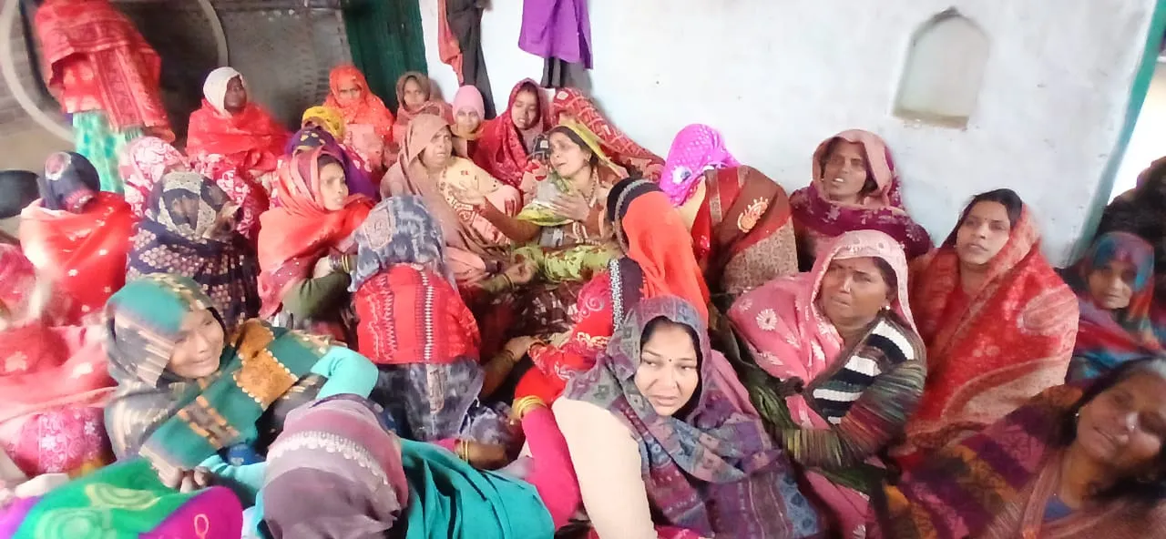 कासगंज : खेलने गए 13 वर्षीय बालक का निर्माणाधीन दुकान में मिला शव, ईंट से कूंच कर की गई हत्या