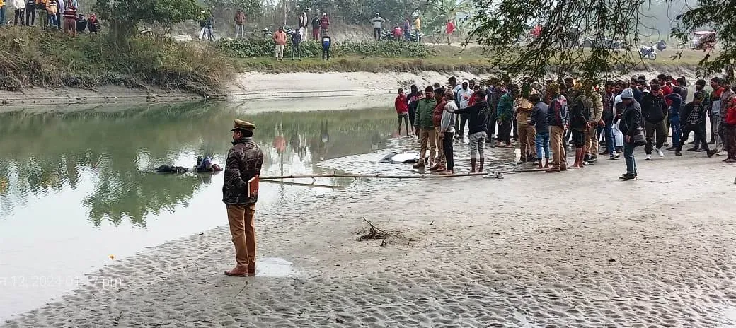 लखीमपुर खीरी: नहर में मिला प्रेमी का शव, प्रेमिका की तलाश जारी, दस दिन पहले घर से निकले थे प्रेमी युगल
