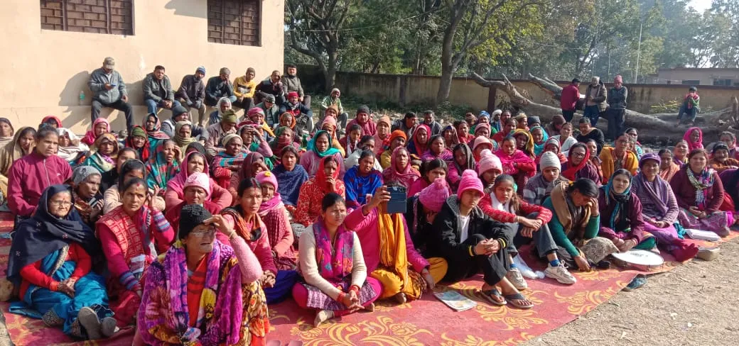 रामनगर: वन्य जीवों से सुरक्षा की मांग को लेकर ढ़ेला चौकी में गरजे ग्रामीण