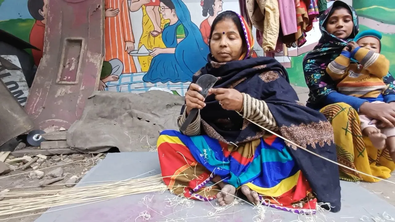 राम तो सबके हैं... सड़कों पर कूड़ा बीनने वालों ने राम लला के प्राण प्रतिष्ठा में किया दान, बस्ती के 680 परिवार शामिल