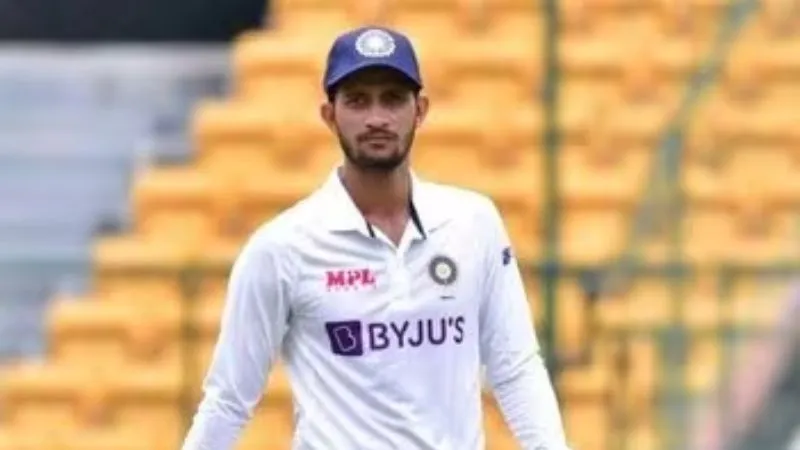 Cricket News: कानपुर के विकेटकीपर बल्लेबाज उपेंद्र को मिली भारत-ए टीम में जगह, इंग्लैंड लायंस के खिलाफ उतरेंगे मैदान में...