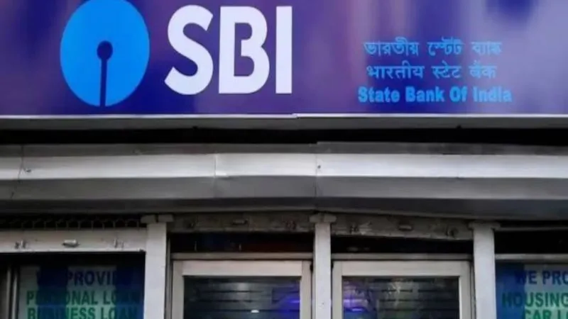Kanpur: एसबीआई की पूर्व शाखा प्रबंधक पर एफआईआर, इतने लाख रूपये के गबन का आरोप...जानें... 