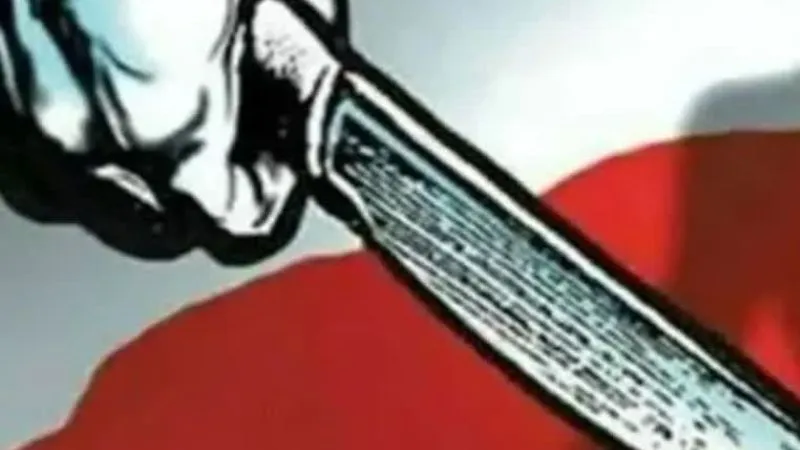 सगे भाइयों ने युवक को पीटा; गुप्तांग काटा, कानपुर रेफर...खेत में मवेशी छोड़ने को लेकर था विवाद....