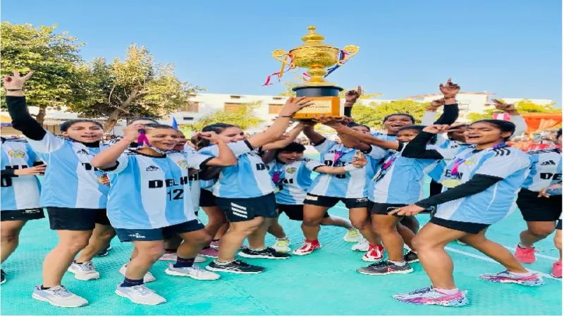 Banda: हरियाणा को हराकर दिल्ली ने खिताब किया अपने नाम; राष्ट्रीय महिला खो-खो लीग के फाइनल को 13 अंको के अंतर से जीता...
