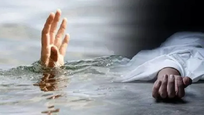 कासगंज: गंगा स्नान को गए तीन श्रद्धालु पानी में डूबे, एक की मौत