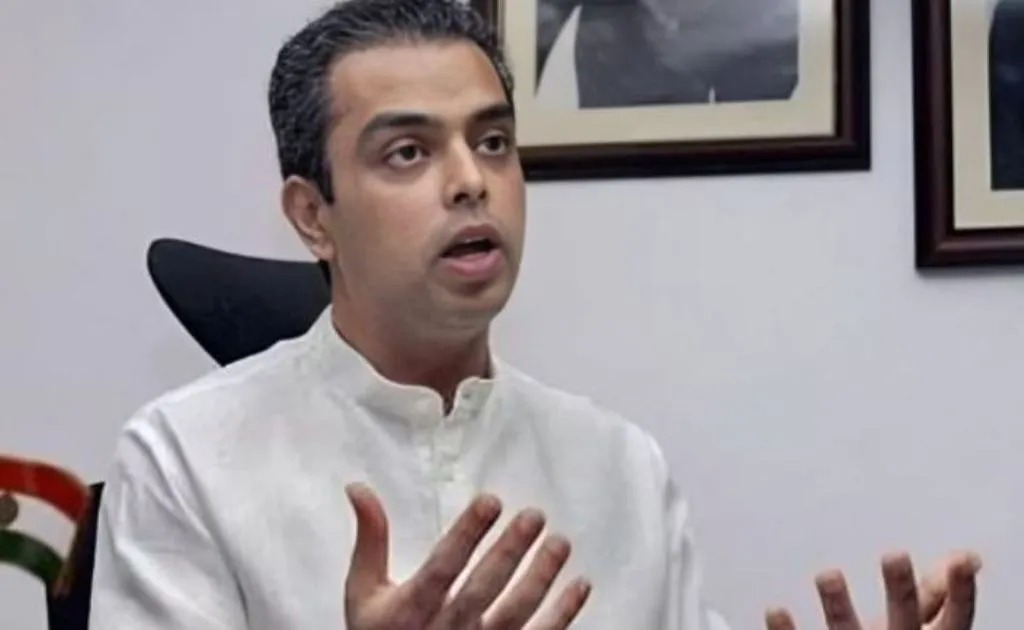 मिलिंद देवड़ा ने कांग्रेस पर लगाया आरोप, कहा- वैचारिक जड़ों से भटक गई है पार्टी, जातिगत विभाजन को दे रही बढ़ावा 