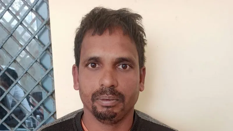 Kanpur News: घर से नाराज होकर निकली नाबालिग के साथ जंगल में दुष्कर्म; आरोपी हिस्ट्रीशीटर देवरिया से गिरफ्तार... 