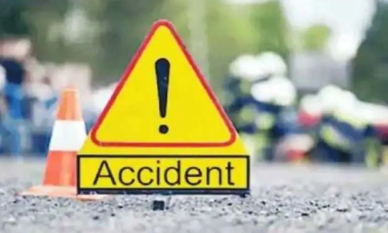 राजस्थान: उदयपुर में भीषण सड़क हादसा, डिवाइडर से टकराने के बाद पलटी जीप, पांच दोस्तों की मौत 