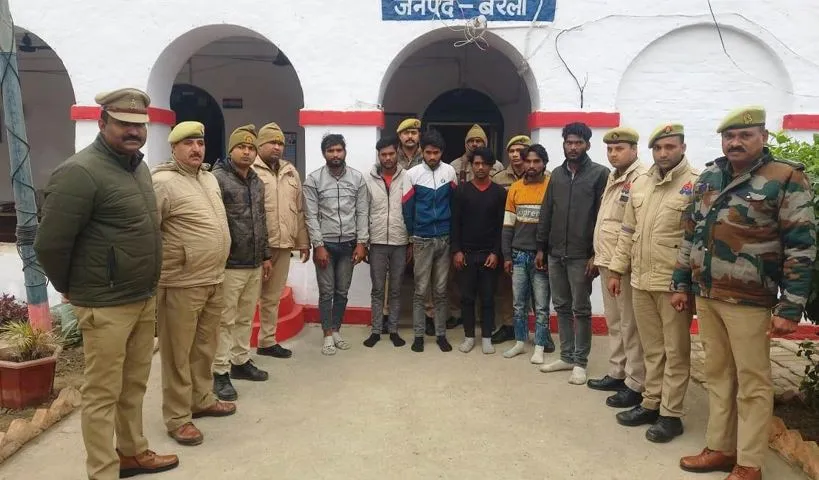 बरेली से लेकर हरियाणा तक चोरी करने वाले गिरोह के 6 सदस्य गिरफ्तार, 6 पुलिस को चकमा देकर फरार