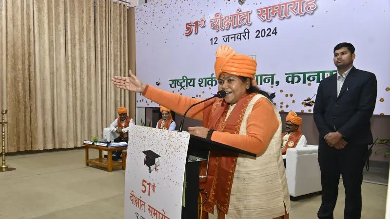 UP: केंद्रीय राज्य मंत्री साध्वी निरंजन ज्योति ने किया छात्रों को संबोधित, कहा- बूढ़े मां-बाप की लाठी बनो, सीखो और आगे बढ़ो....