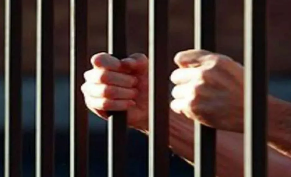 पीलीभीत: सोशल मीडिया पर धार्मिक अभद्र पोस्ट से आक्रोश, पुलिस ने आरोपी को हिरासत में लिया