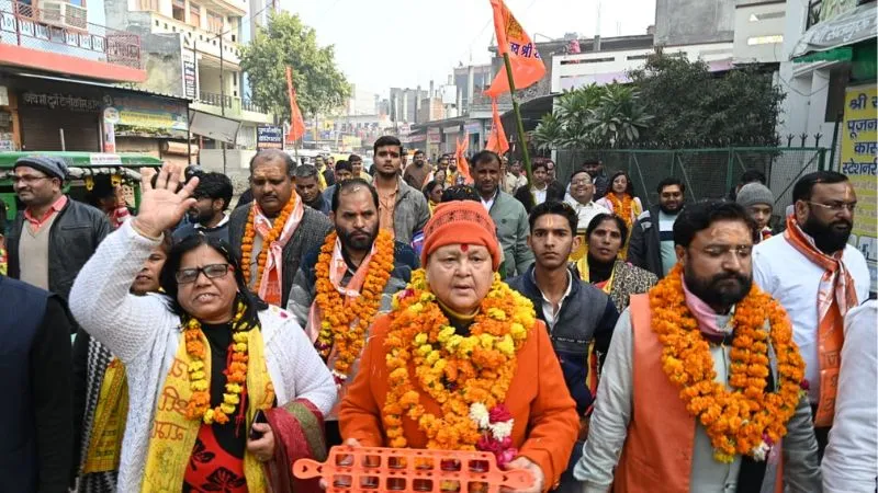 Kanpur News: 22 जनवरी को लेकर महापौर प्रमिला पांडे ने की पदयात्रा, लोगों से की राम उत्सव में बढ़कर भाग लेने की अपील....