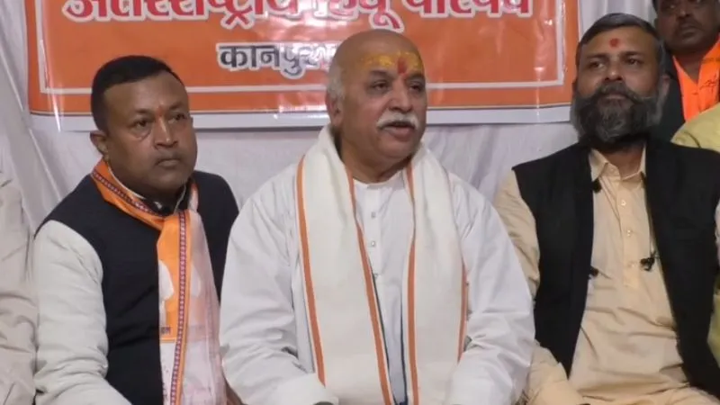 Kanpur: प्रवीण तोगड़िया बोले- 'ज्ञानवापी को हिन्दुओं को पूजा के लिए सौंपे, जनसंख्या नियंत्रण का कानून लाएंगे।'...