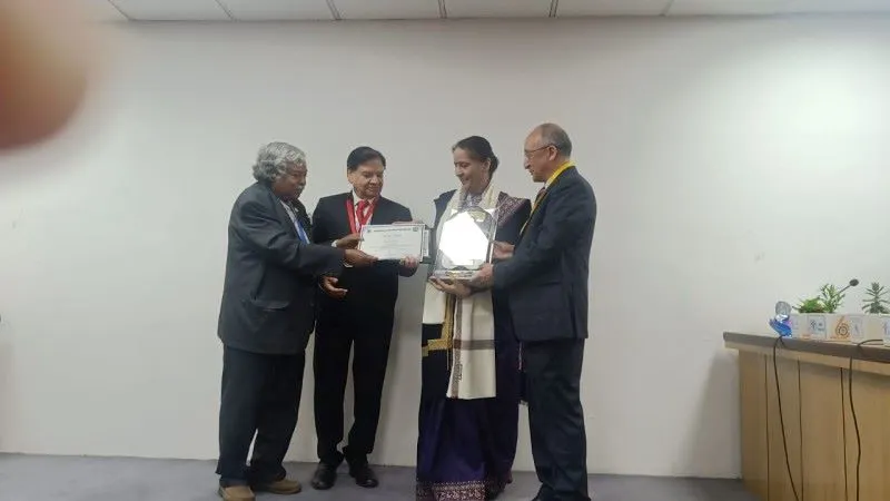 लखनऊ : केजीएमयू की प्रतिकुलपति प्रो. अपजीत कौर को मिला 