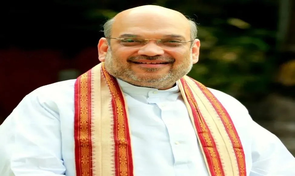 छत्तीसगढ़: एक दिवसीय दौरे पर रायपुर पहुंचे अमित शाह, सीएम विष्णुदेव साय ने किया स्वागत 