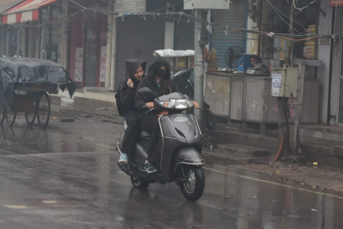 बारिश 3