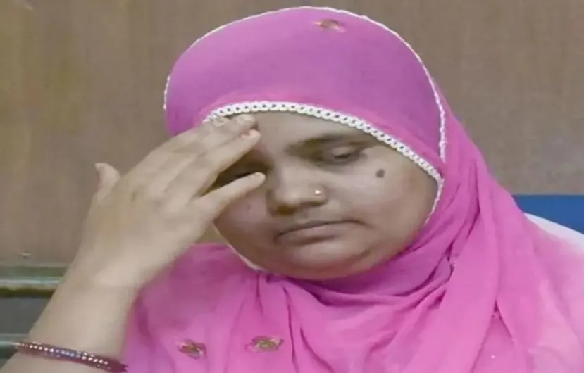 बिलकिस बानो केस: तीन दोषियों ने खटखटाया सुप्रीम कोर्ट का दरवाजा, सरेंडर के लिए मांगा समय 