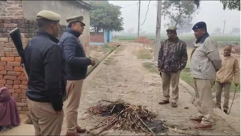Etawah News: इटावा में भाई ने की बहन की हत्या, पत्नी समेत हुआ मौके से फरार...  