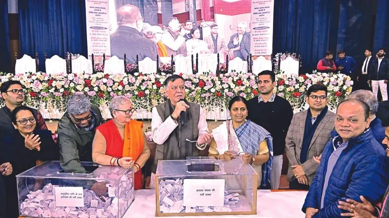 Kanpur: 864 गरीबों को आसरा योजना से मिला आवास; सतीश महाना बोले- 'निराश न हों सभी पात्रों को मिलेगा घर'...