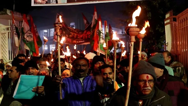 राहुल गांधी की 'भारत जोड़ो न्याय यात्रा' के समर्थन में कांग्रेसियों ने निकाला मशाल जुलूस (1)