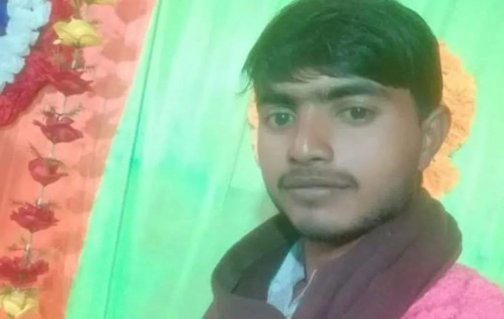 कासगंज: कलश विसर्जन करने गया युवक गंगा में डूबा, मौत 