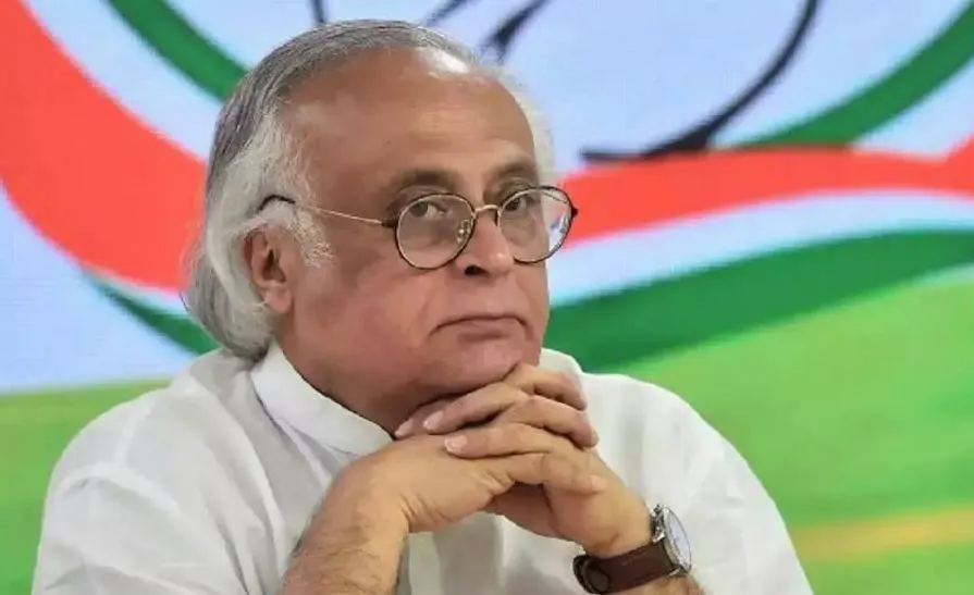 जयराम रमेश ने सीईसी को लिखा पत्र, विपक्षी गठबंधन के वीवीपीएटी पर विचार रखने के लिए मांगा समय 