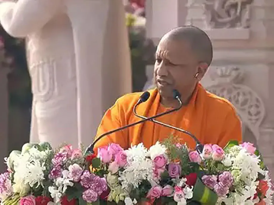 अब अयोध्या में कोई बाधा नहीं बन पायेगा, न ही यहां गोलियों की तड़तड़ाहट कभी सुनाई देगी: सीएम योगी 