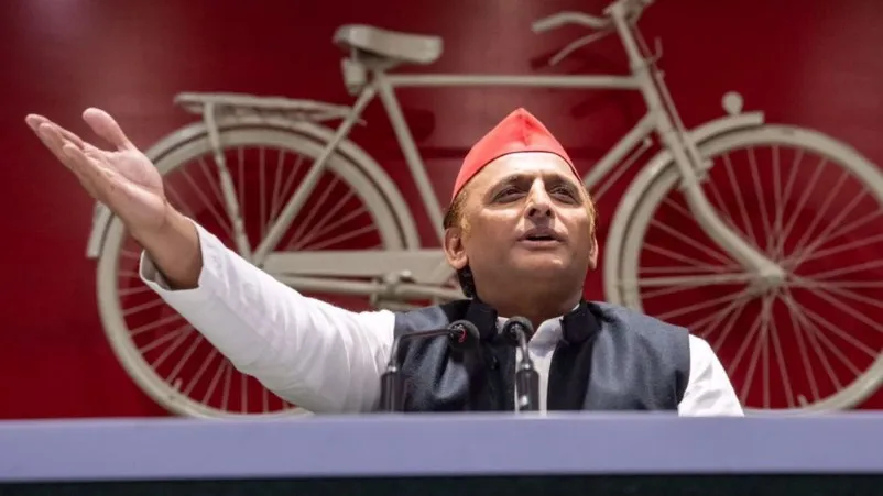 लखनऊ: स्वामी विवेकानंद की जयंती पर बोले अखिलेश यादव- बीजेपी ने जो रास्ता अपनाया वो समाज बांटने का है