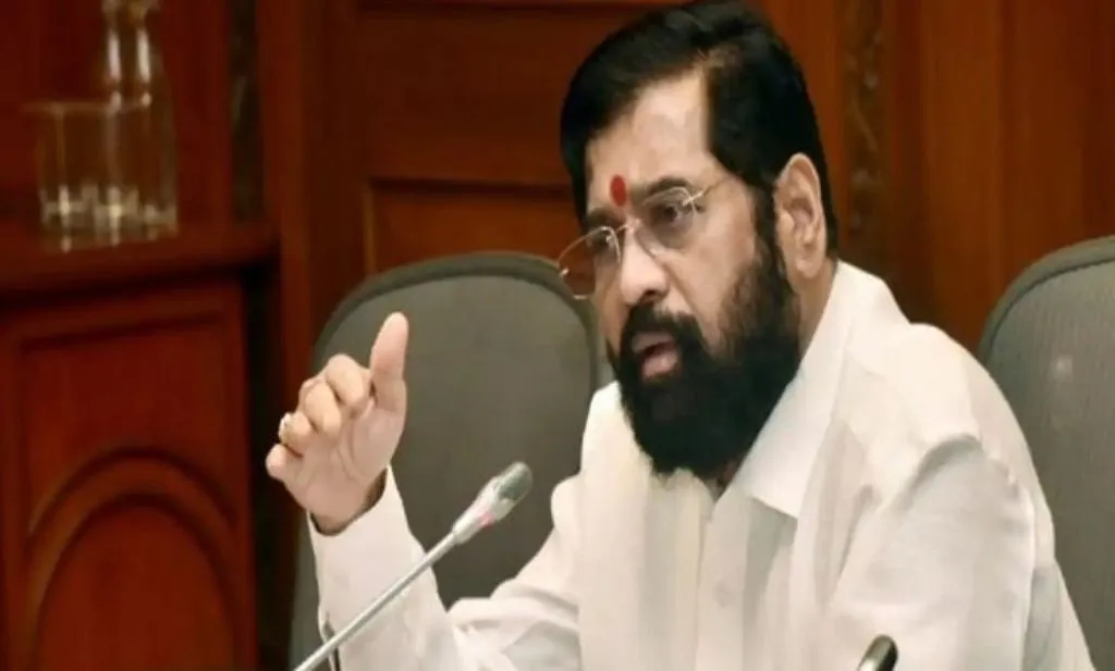 शिवसेना बनाम शिवसेना: विधानसभा अध्यक्ष को गुणदोष के आधार पर फैसला देना चाहिए- सीएम शिंदे 