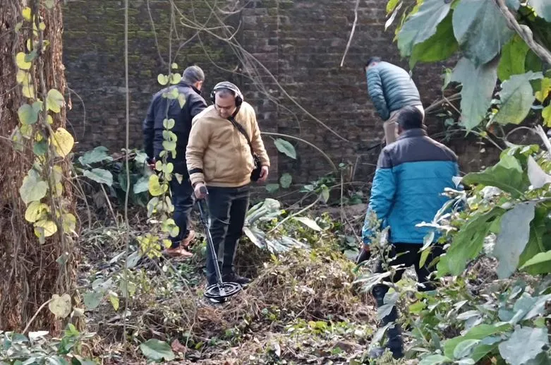 पीलीभीत: उत्तराखंड-मेरठ और मुजफ्फरनगर में पुलिस ने डाला डेरा, दुकान में मिला डीवीआर... जानिए पूरा मामला