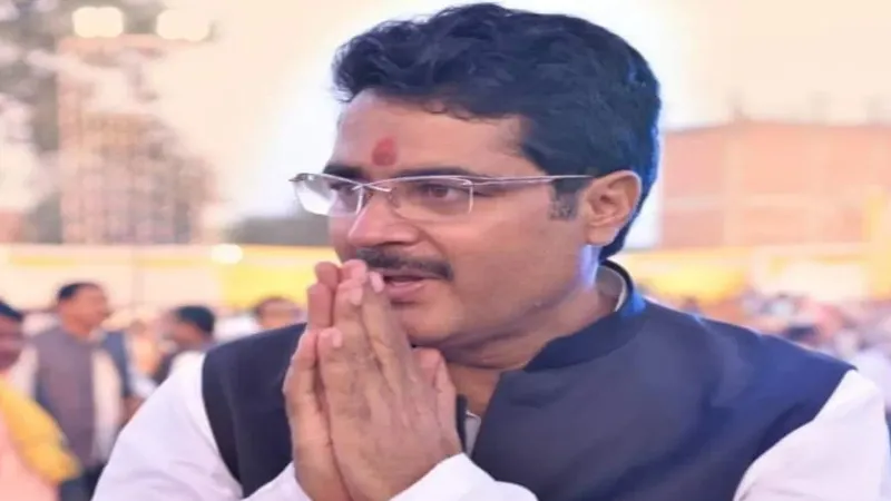 विधानसभा सत्र में बोले सपा विधायक राकेश सिंह-वर्दी की धमक होनी चाहिए आतंक नहीं...