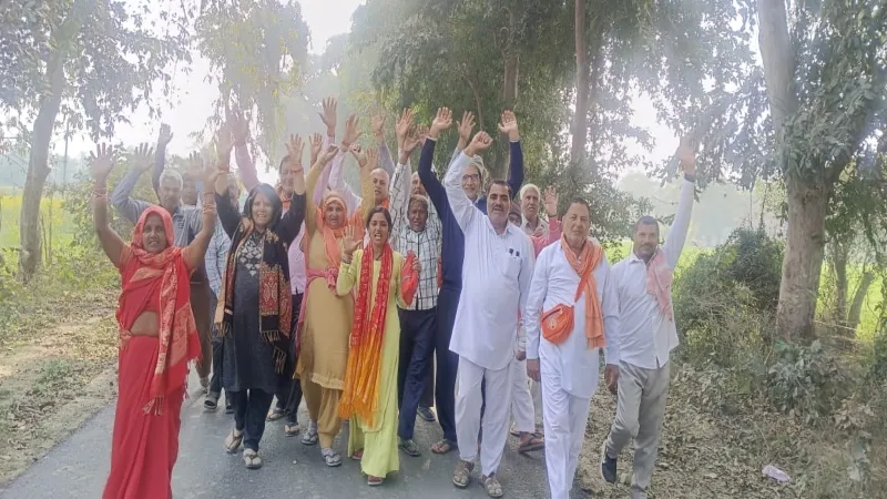 अयोध्या: हरियाणा के श्रद्धालुओं ने शुरू की चौरासी कोसी परिक्रमा 