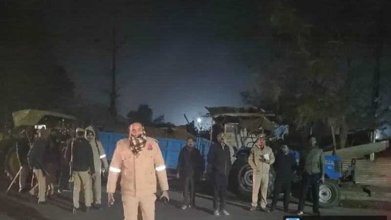 बहराइच : अवैध खनन में इस्तेमाल होने वाले 11 वाहन सीज, पुलिस और खनन विभाग ने चलाया जॉइंट ऑपरेशन 