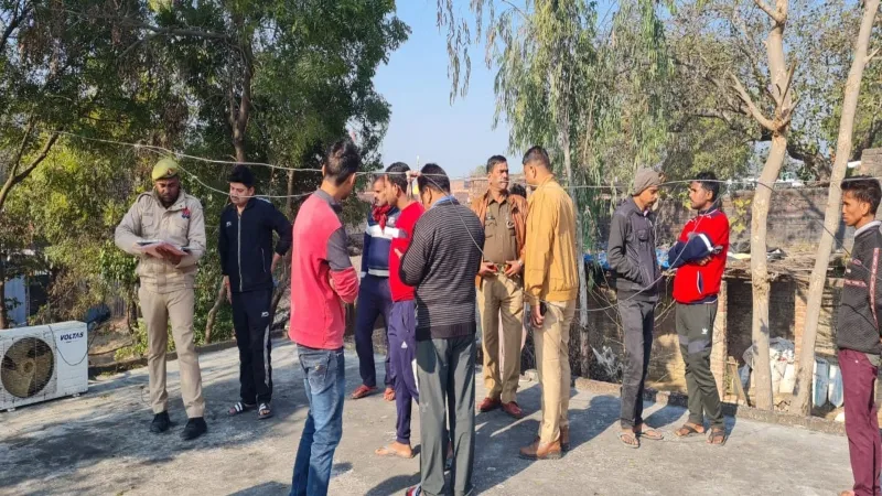 हरदोई में बेखौफ चोरों ने कई मकानों पर बोला धावा, लाखों का माल चोरी   