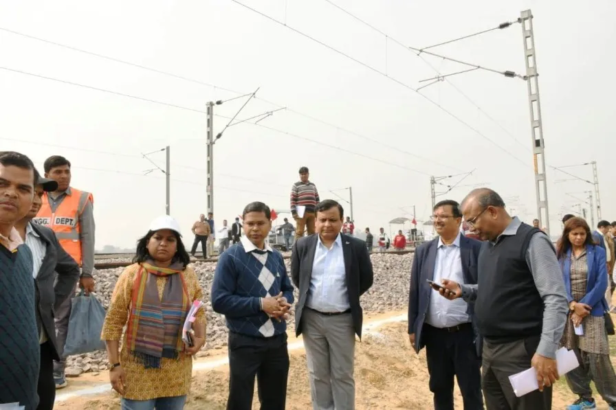 110 किमी प्रतिघंटे की रफ्तार से दौड़ी सीआरएस स्पेशल ट्रेन, ट्रायल सफल,संचालन होगा सुगम