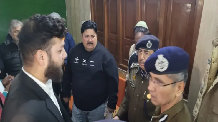 मलिहाबाद गोलीकांड: गांव में पहले भी दोनों भाइयों के बीच हो चुका है खूनी संघर्ष