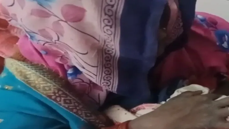 Hardoi Dog attack : घर के बाहर खेल रहे बच्चे पर कुत्ते ने किया हमला, डॉक्टर ने लखनऊ किया रेफर 
