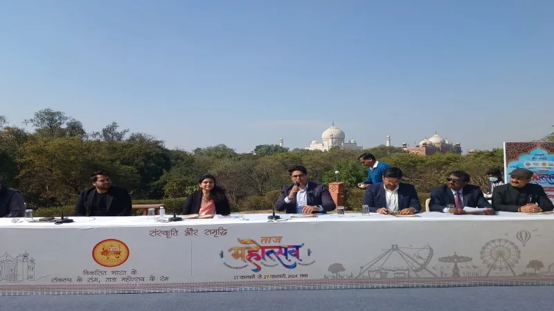 Taj Mahotsav : दिखेगी भारतीय अखंडता की झलक, ये रखी गई है थीम    