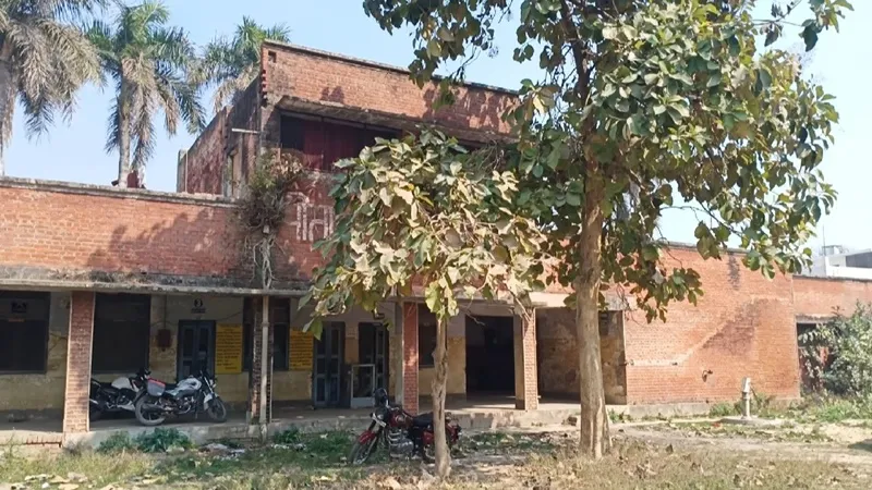 अयोध्या: सीतापुर आंख अस्पताल का होगा कायाकल्प, पैमाइश का काम हुआ शुरू 