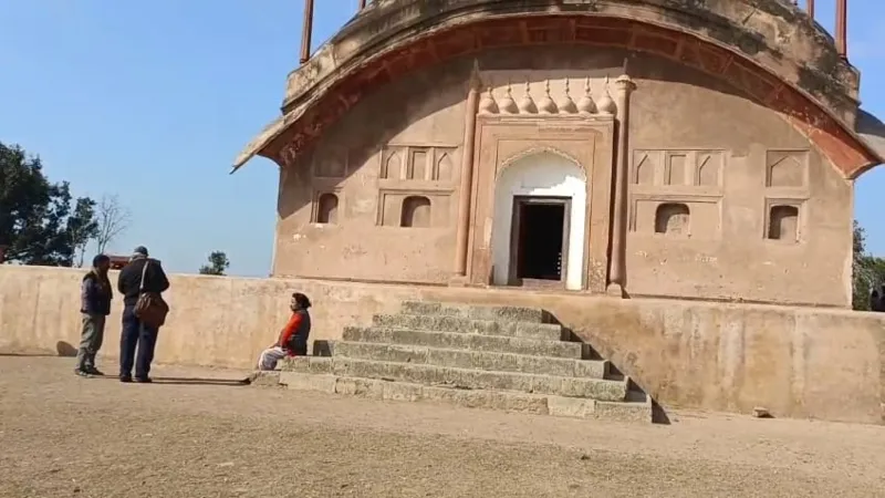 फर्रुखाबाद में ज्ञानवापी जैसा मामला होने का दावा, न्यायालय के आदेश पर हुआ सर्वे