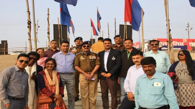 प्रयागराज : माघ मेला पहुंचे 20 प्रशिक्षु IPS, सीखीं भीड़ प्रबंधन समेत कई बारीक चीजें 
