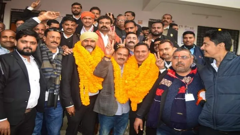 प्रतापगढ़ : विवेक दत्त अध्यक्ष, अजय तहसील बार के महामंत्री निर्वाचित