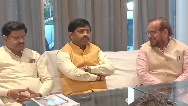 सुलतानपुर में बोले नंदी- सपा सरकार में भ्रष्टाचार चरम पर रहा, सीबीआई अपना काम करेगी