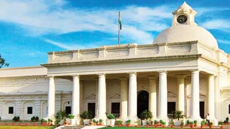 लखनऊ : आपदा नियंत्रण के लिए आईआईटी रुड़की के Experts की मदद लेगी योगी सरकार