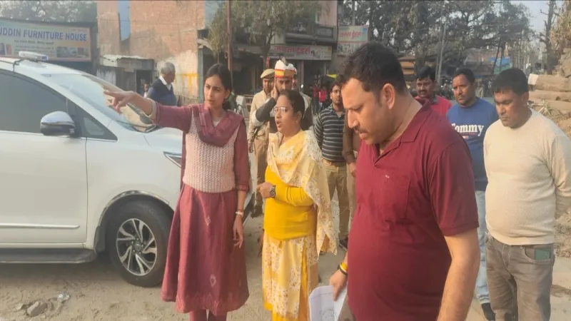 श्रावस्ती में DM ने सौन्दर्यीकरण कार्य का लिया जायजा, दिए ये जरूरी निर्देश 