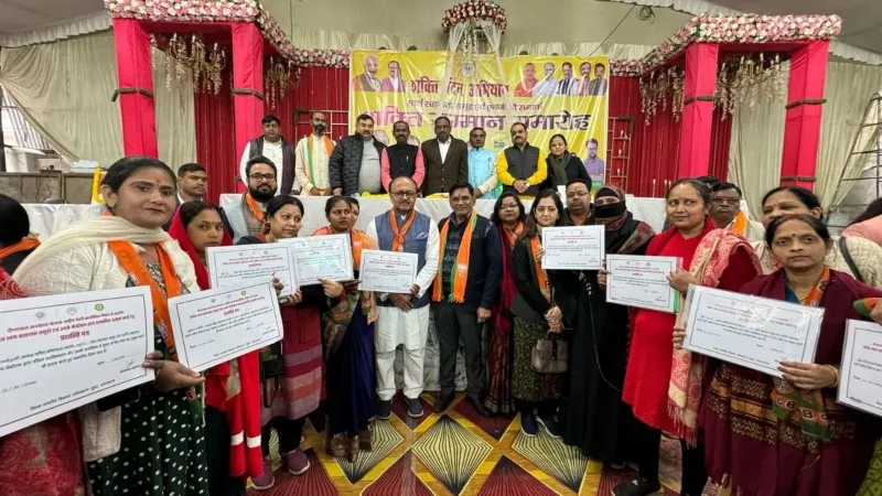 न घूँघट न बुर्का केवल सुरक्षा, सम्मान व स्वास्थ्य योजनाओं से महिलाओं को जोड़ा : सिद्धार्थ नाथ सिंह 