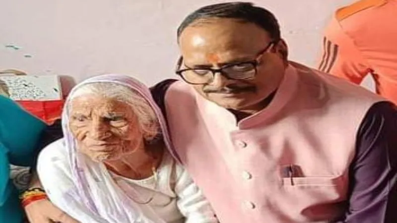 उपमुख्यमंत्री ब्रजेश पाठक की बुआ का इलाज के दौरान निधन, क्षेत्र में शोक 